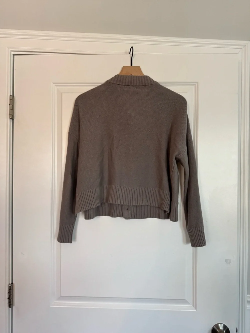 Quince 100% Organic Cotton Cropped Sweater - Picture 2 of 3